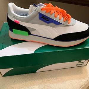 Puma Future Rider play on sneakers in gray